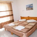 Sacallis 2* קפלוס