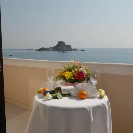 Hotel Sacallis 2*