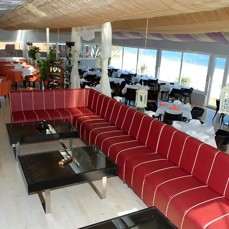 Hotell Sacallis 2*