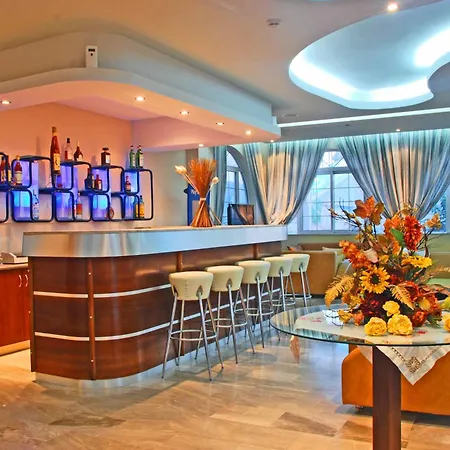 Hotell Sacallis 2*