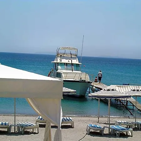 Hotel Sacallis 2*