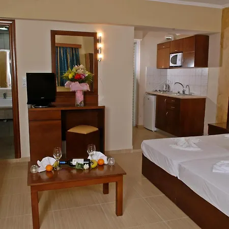 Hotell Sacallis 2*