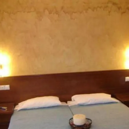 Sacallis Hotell