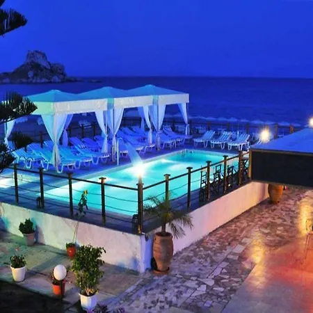Sacallis Hotel 2*