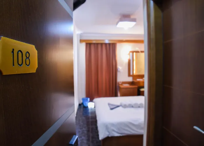 Sacallis Κέφαλος