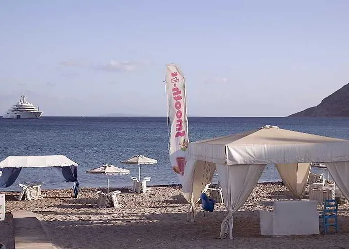 Ξενοδοχείο Sacallis 2*