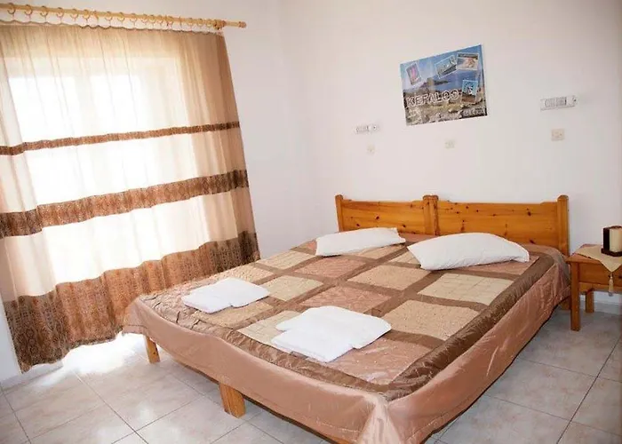 Sacallis 2* Κέφαλος